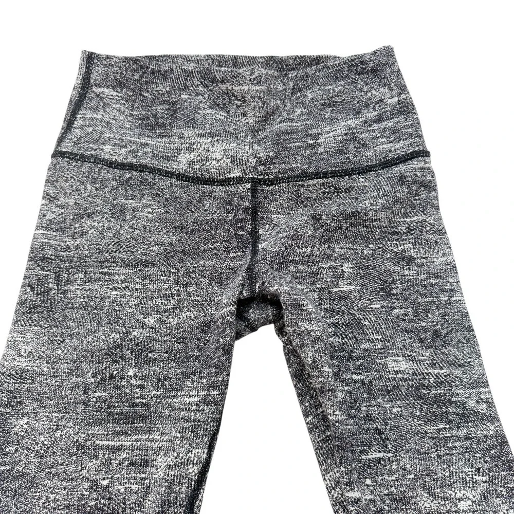 Lululemon Align Crop Leggings Women's Size 8 Space Dye High Rise Black Gray